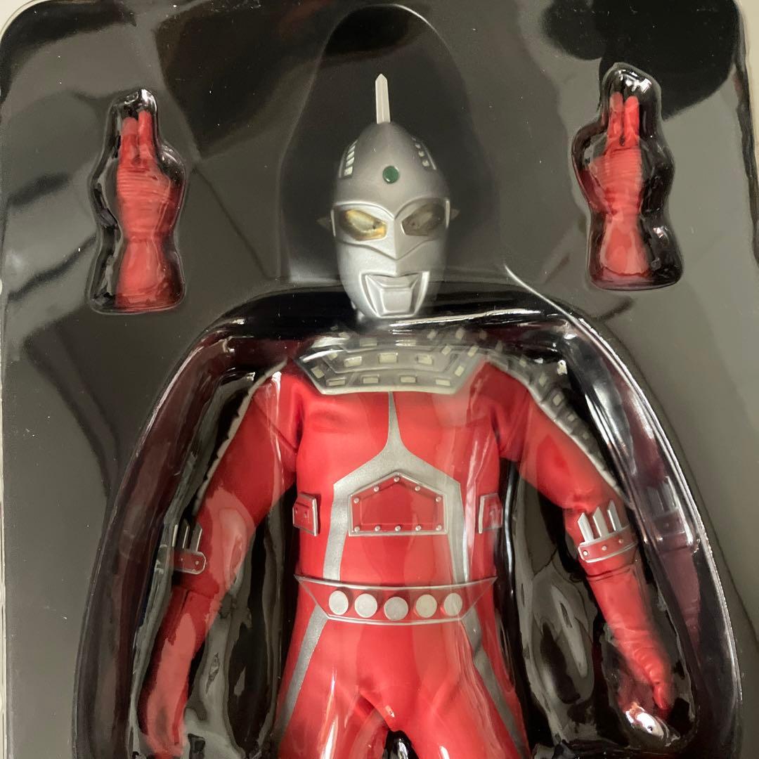 ウルトラセブン　RAH フィギュア