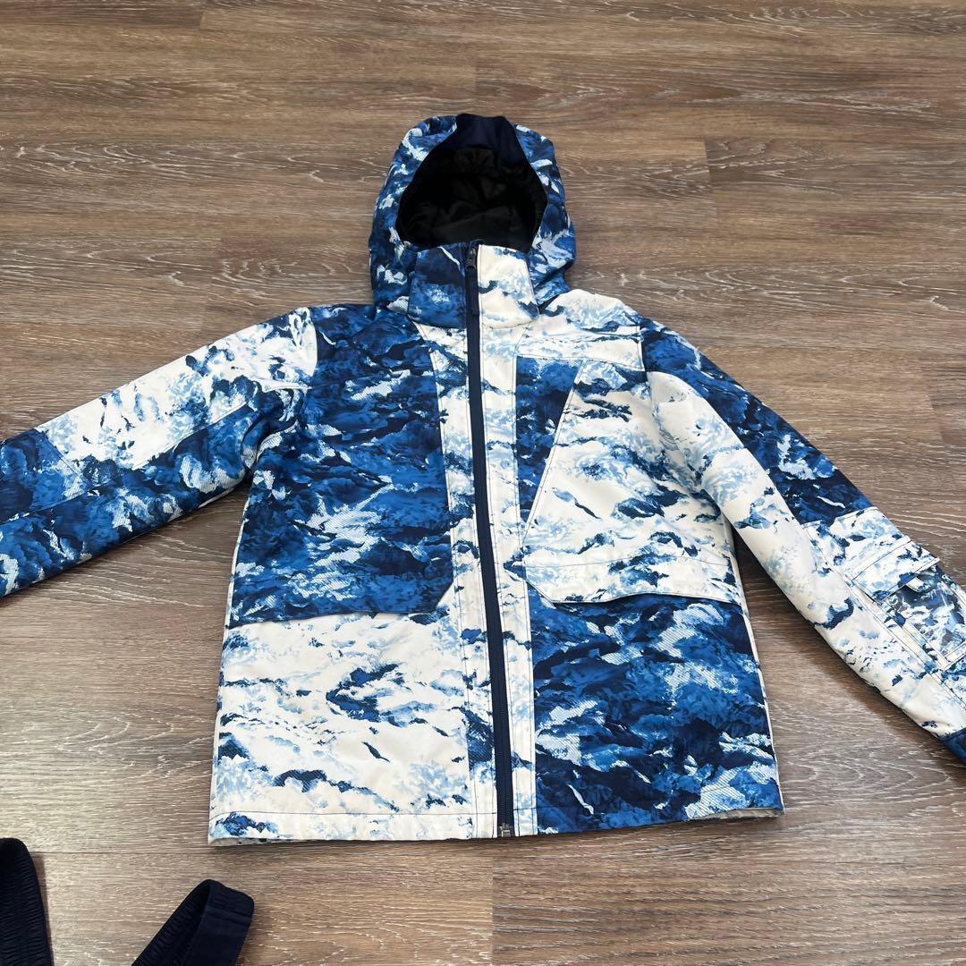 フェニックス セットアップ　スキーウェア　150 男の子