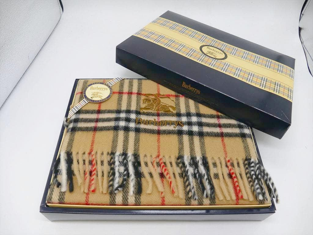［3440］未使用　＊バーバリー＊　ひざ掛け　ストール　毛100％