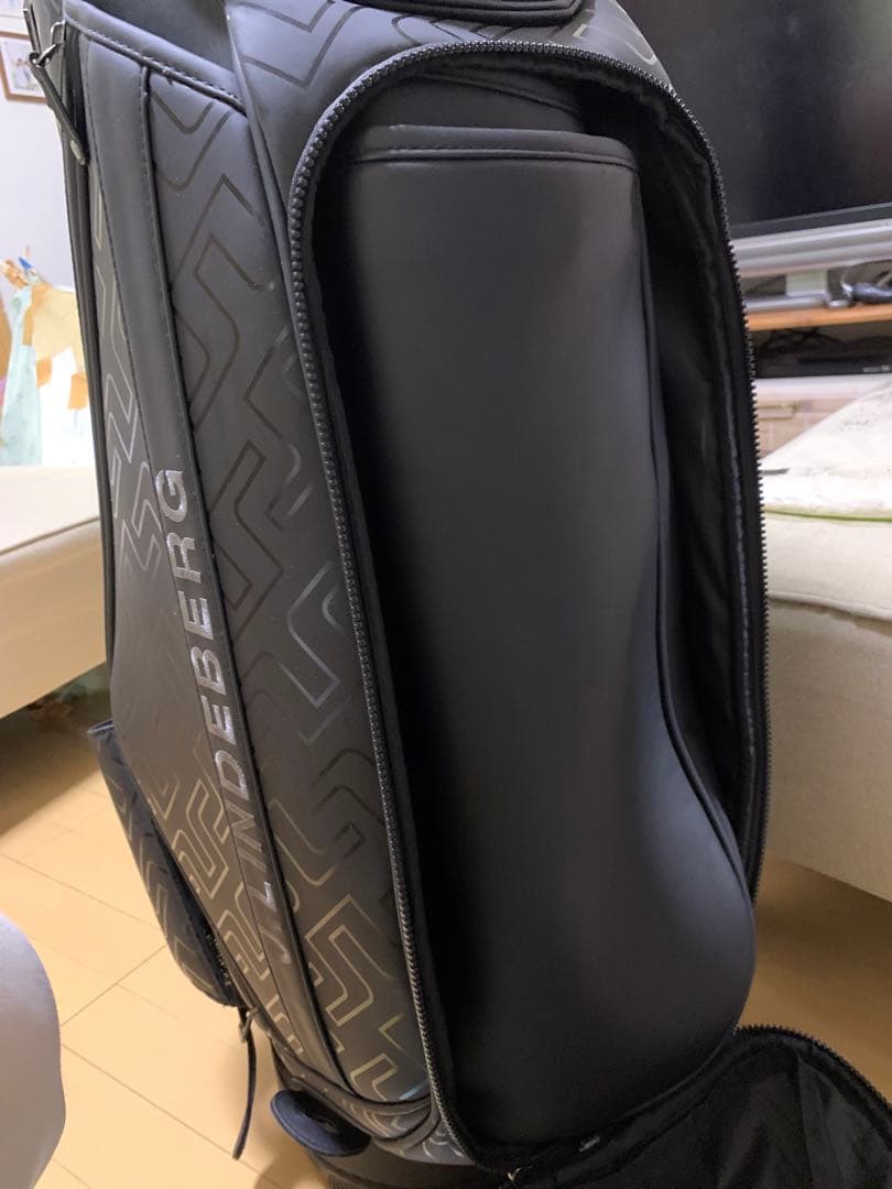 _tcs_　J.LINDEBERG ブラック　キャディバッグ