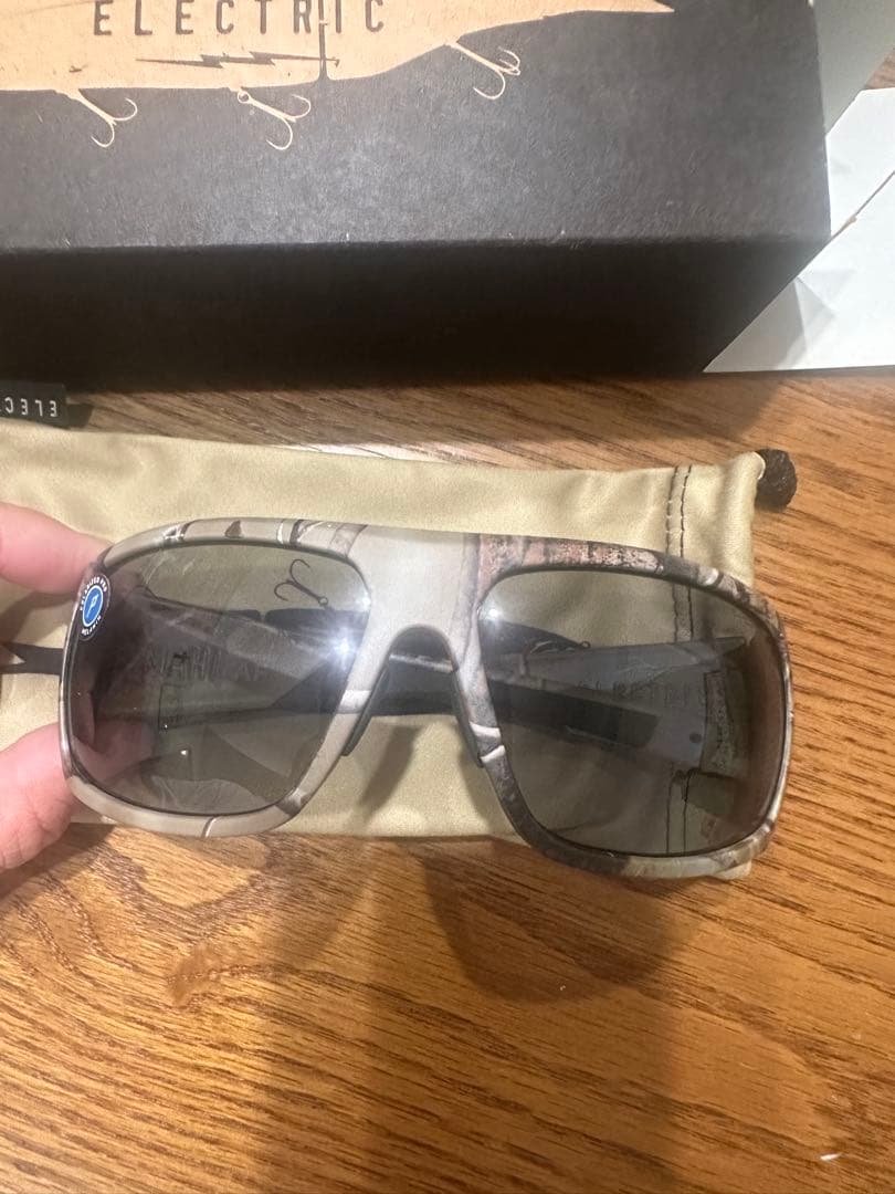 DRT ELECTRIC Mahi カモフラージュ柄　サングラス　マヒ