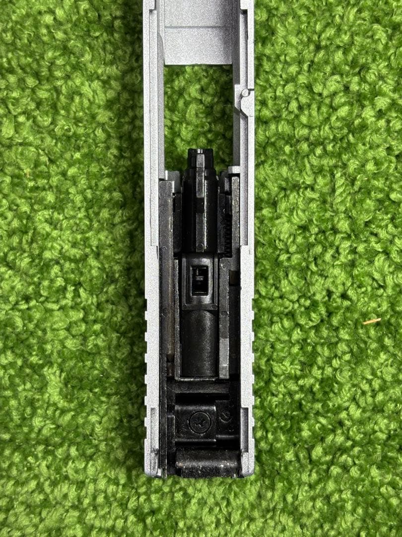 サイドアームズ　東京マルイ グロック17Gen3 スライド　サイト　エンジン付き