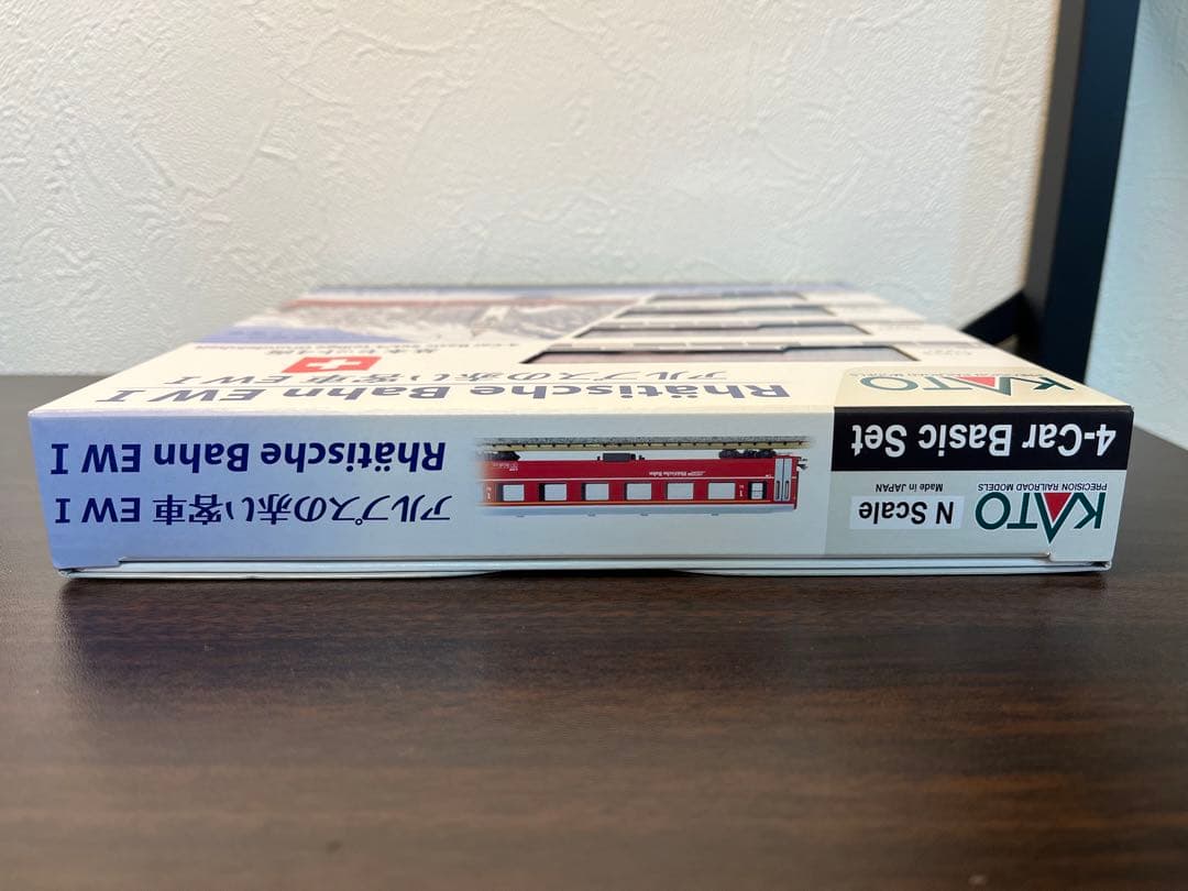 KATO 10-1413《レーティッシュ鉄道・赤い客車》基本セット