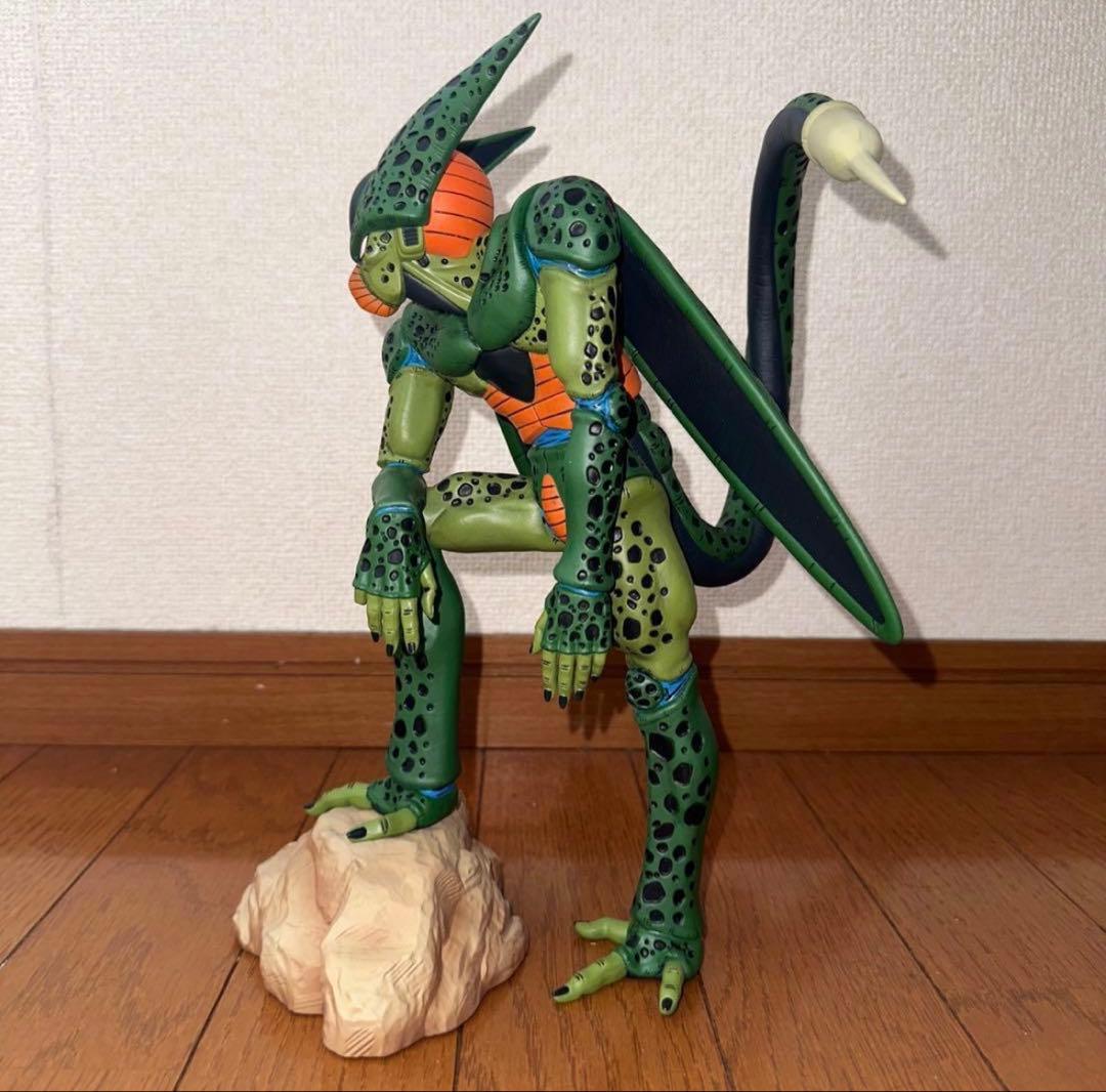 ドラゴンボールアライズ セル 第一形態 セルの卵