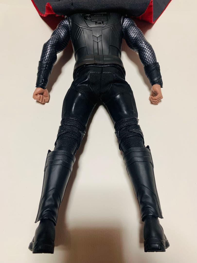 ホットトイズ 1/6スケール ソー /アベンジャーズ/洋画/映画/マーベル