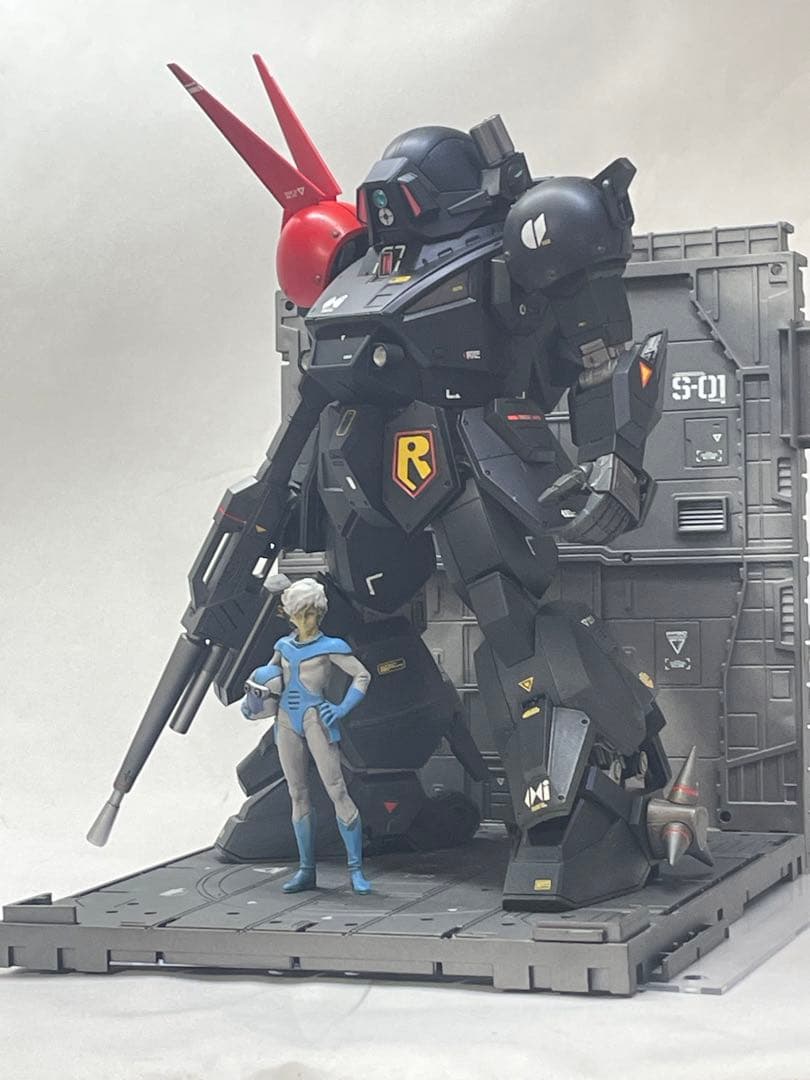 プラマックス新商品　1/24 ブラッドサッカー　完成品