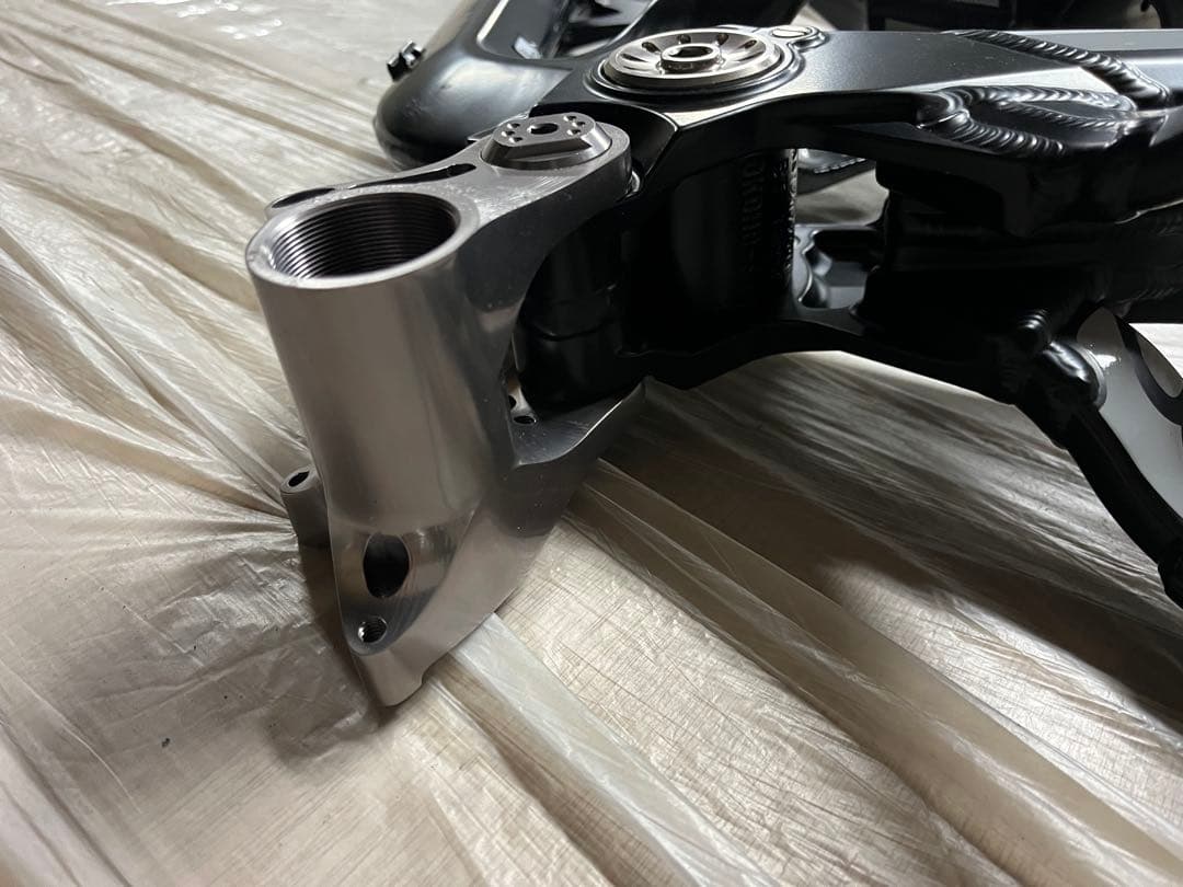 新品　GT FURY 2.0