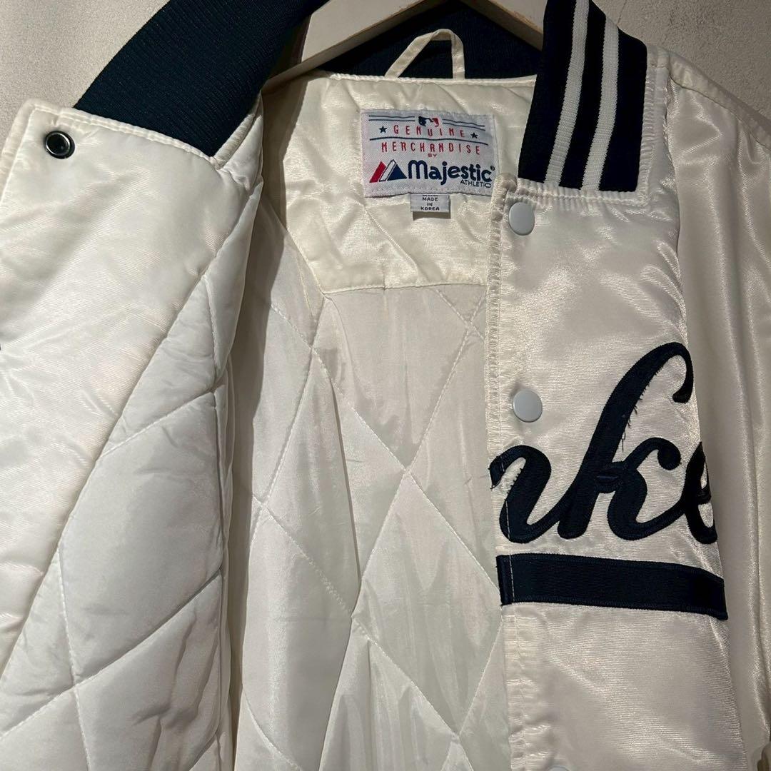 【希少】Majestic NYヤンキース ナイロンスタジャン 白 XXL