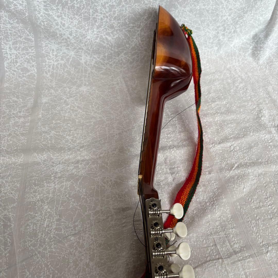 acha チャランゴ　ボリビア　民族楽器