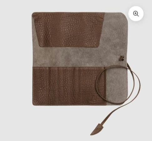 土屋鞄製造所　トーンオイルヌメロールペンケース　¥15400