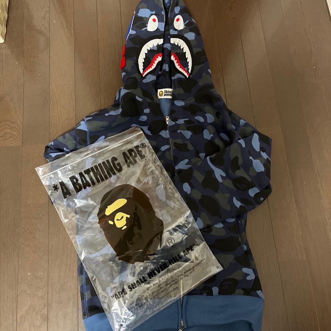 Bape パーカーシャークデザイン パーカー　レア　XLサイズ 袋付き