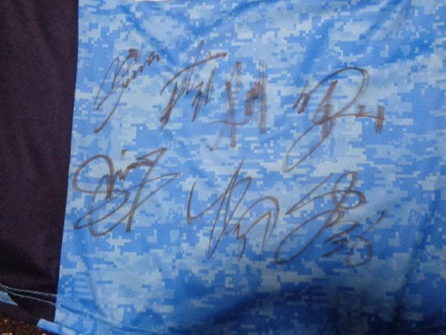 【クラウディオパンディアーニ】横浜FCユニフォーム熊倉彩華ほか計７人サイン入りM