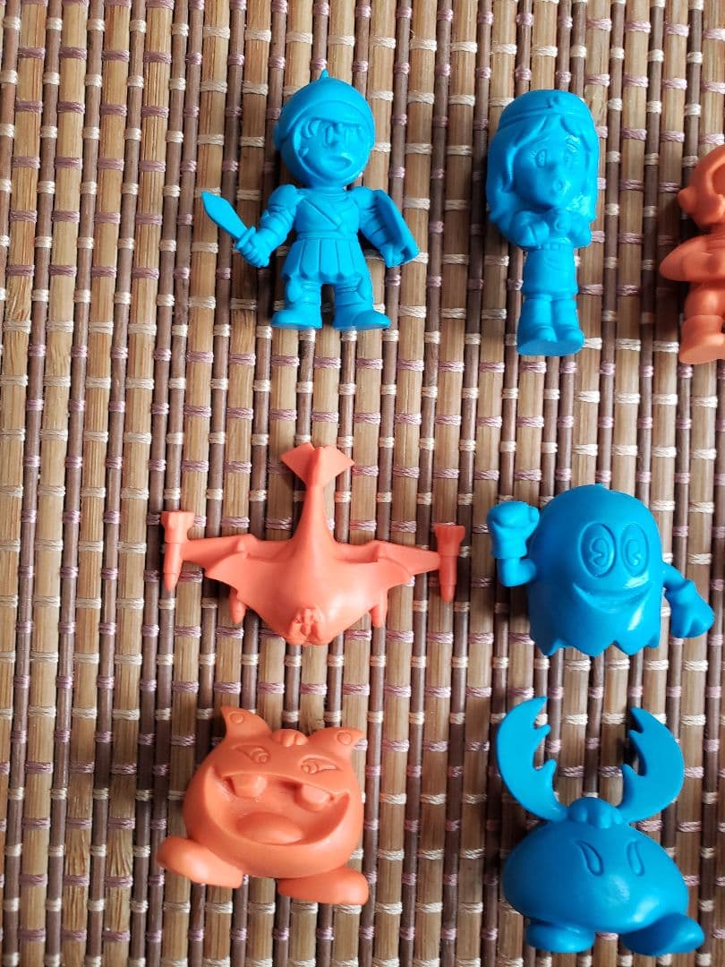 正規品　ナムコット消しゴム　ファミコン　キン消し　ドルアーガの塔ディグダグ