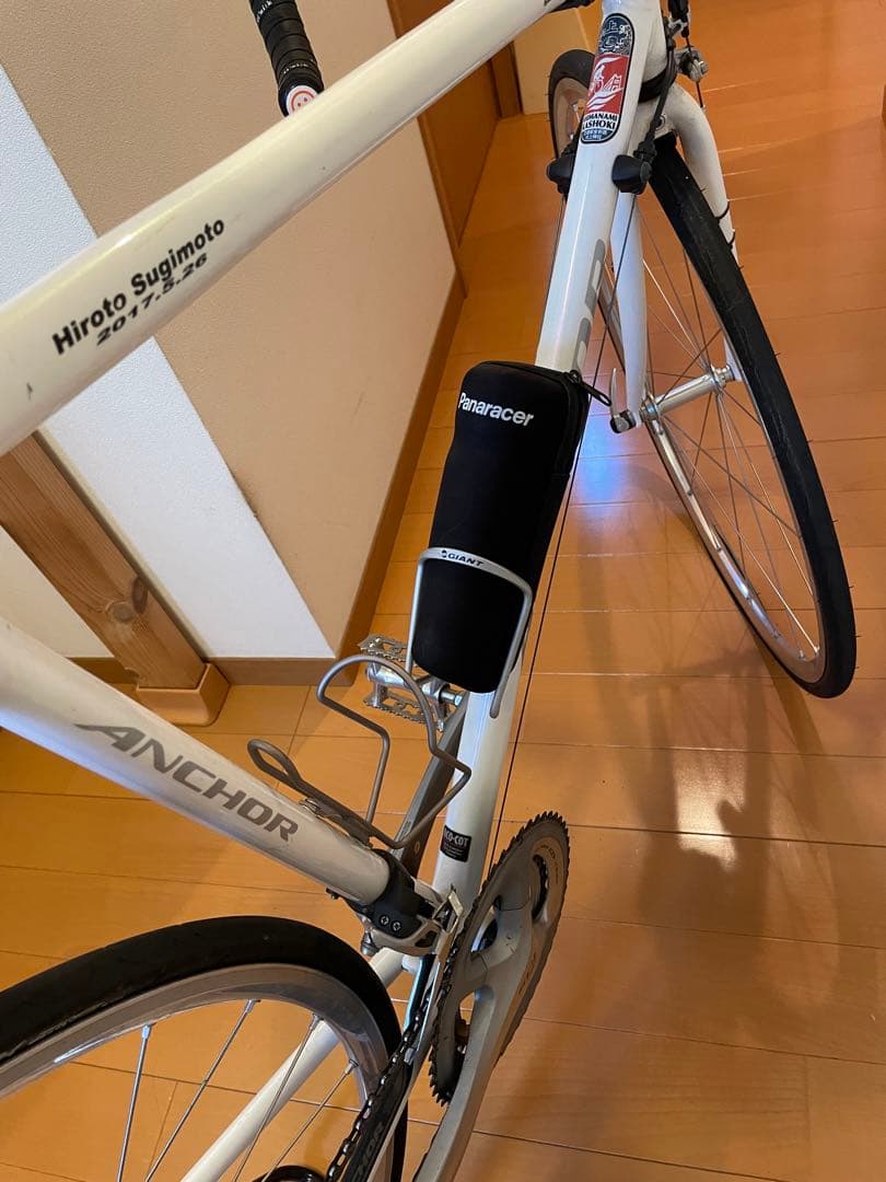 【破格】ANCHOR ホワイトフレーム　ロードバイク（ワケアリ）