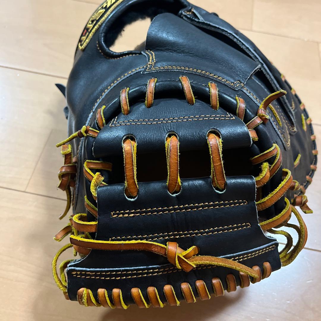 ZETTプロステイタス　硬式キャッチャーミット右投げ用