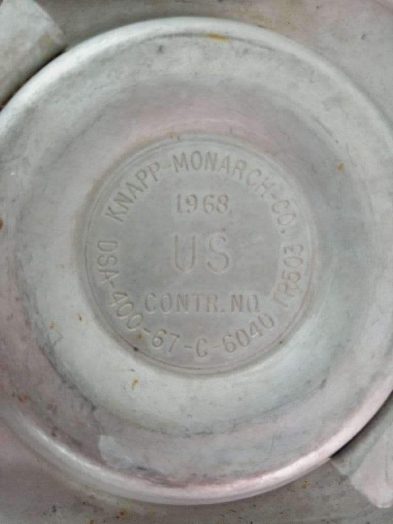 【1962年】US製 ミリタリーコンテナ オリーブドラブ　フードコンテナ*AE6