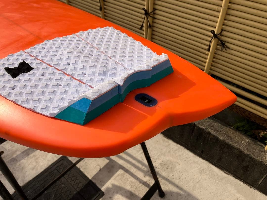 美品INSANEサーフボードグッドサイズ5.10アシンメトリーレギュラースタンス