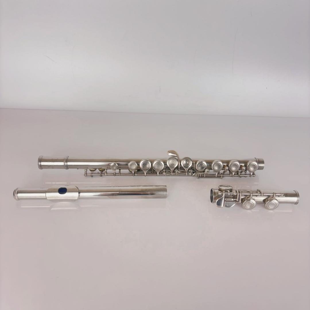 後期モデル　ヤマハ　YFL-211　フルート　Eメカ付き