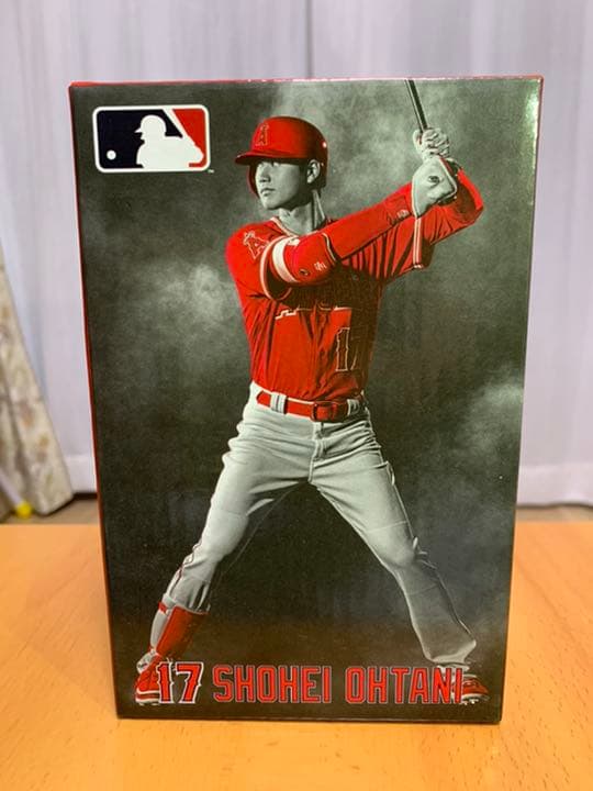 大谷翔平　フィギュア　ボブルヘッド　バッター　限定品