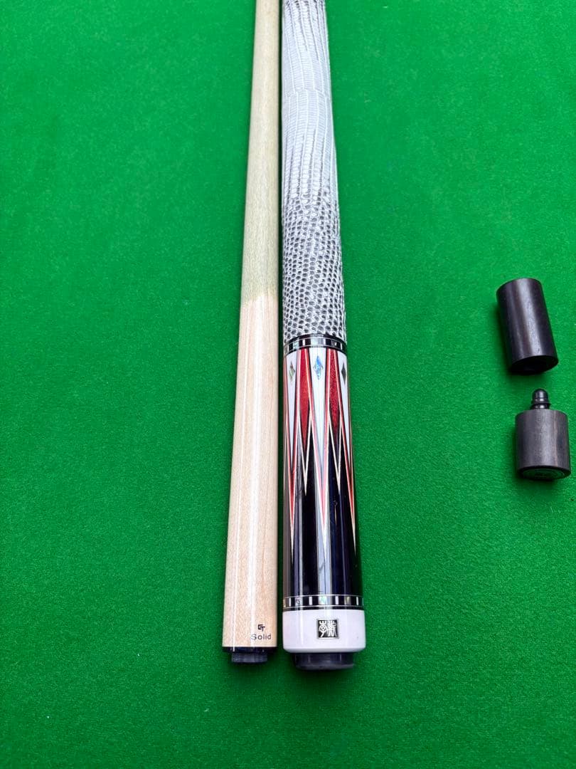 Touareg　CUE LEES 最上位モデル 赤霄 シャフトつき