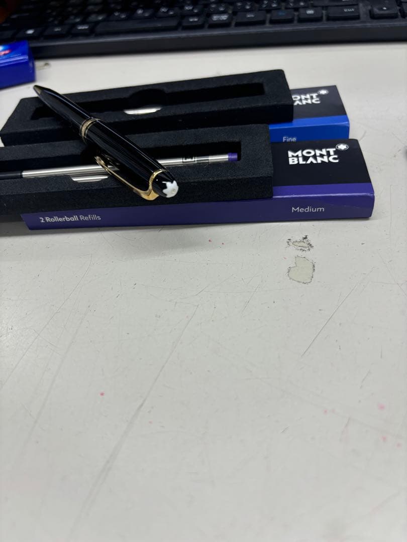 B4998【美品】モンブラン　ボールペン　替芯付き