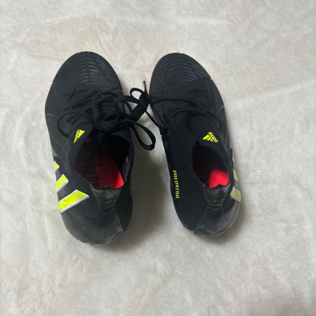 定価税込26400円！アディダスプレデターエッジ.1 FG 25㌢　新品未使用