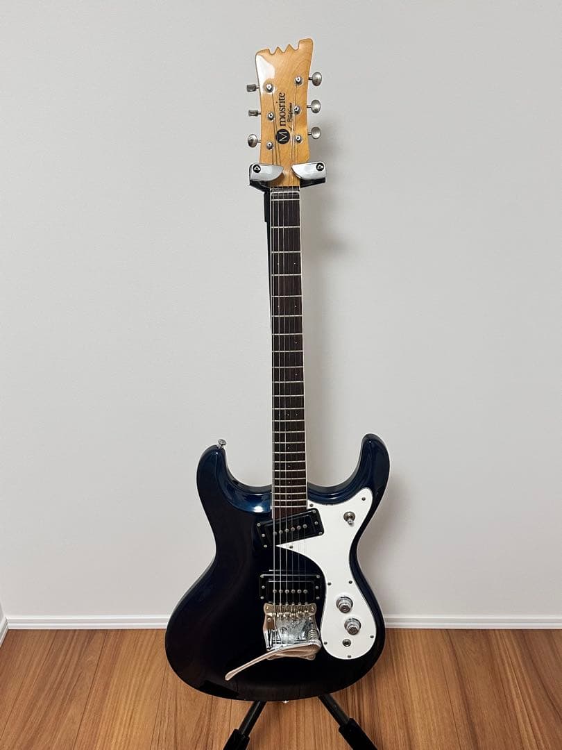 モズライト mosrite ギター 黒雲 ハードケース付き