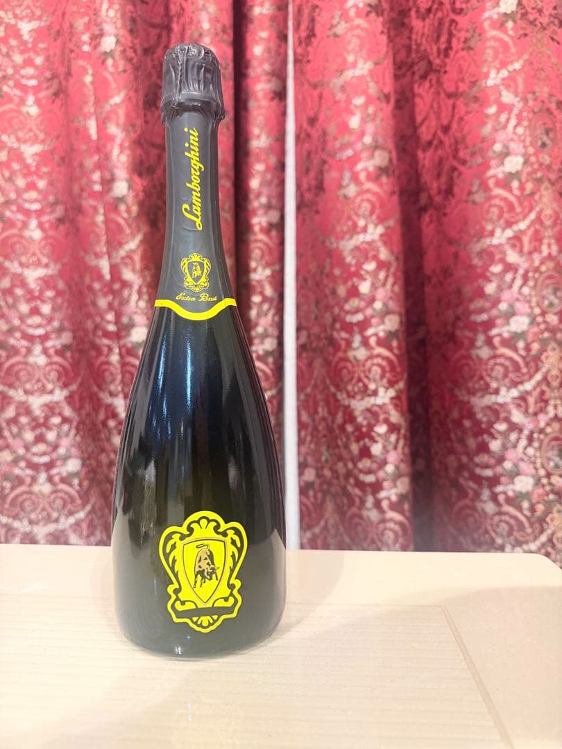 Lamborghini スプマンテ 750ml