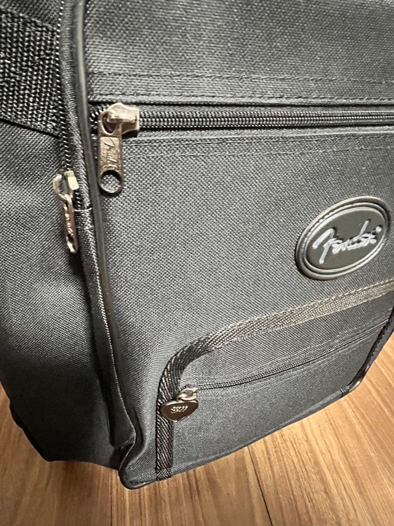 新品　Fender American Professional Bass