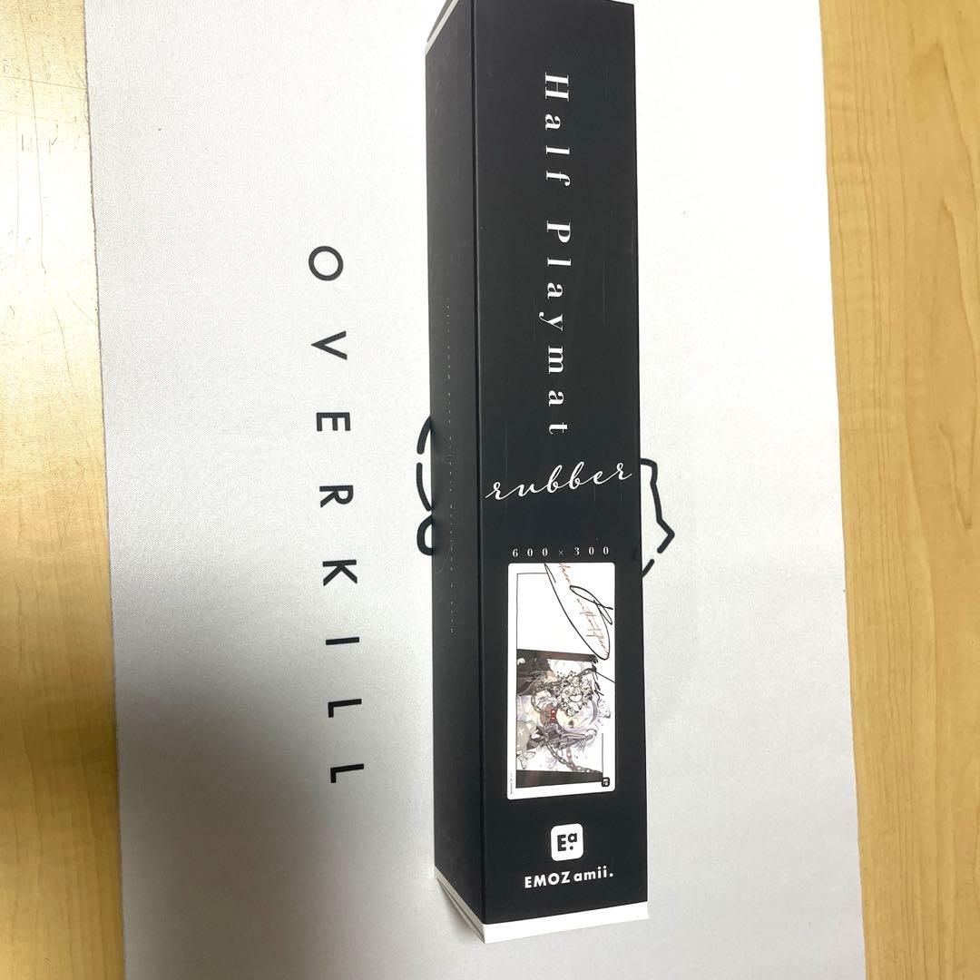 【新品未開封】amii.プレイマット BROKEN by EMOZamii.