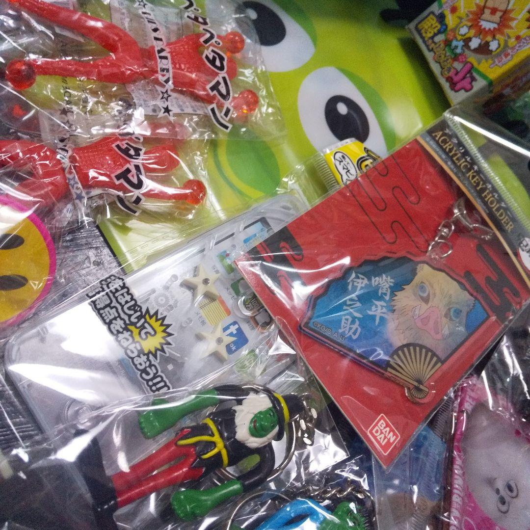 おもちゃ まとめ７３個セット　フレームロボ　鬼滅　キャラ含むまとめ　縁日　雑貨⑦