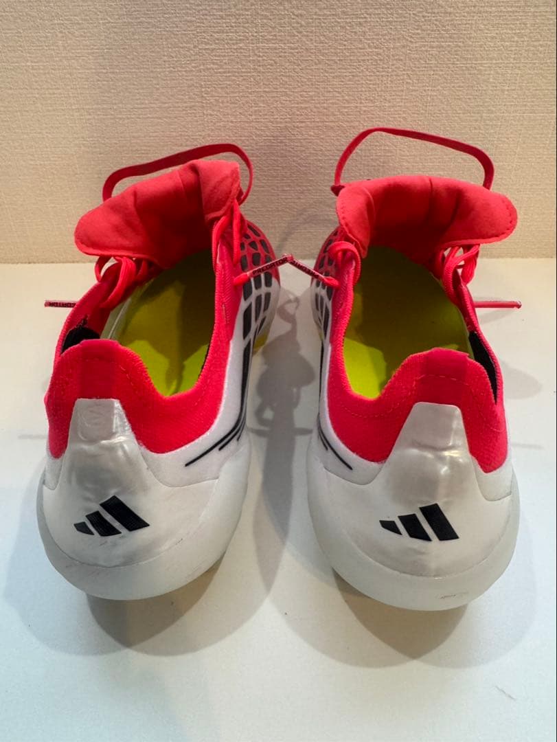 【最新版】プレデターELITEフォールディングシュータンHG/AG/土・人工芝用