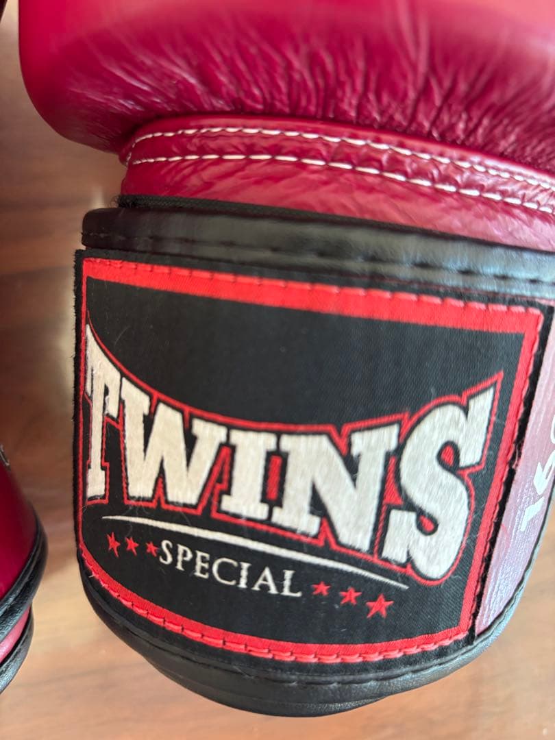 TWINS SPECIAL ボクシンググローブ 16oz ワインレッド