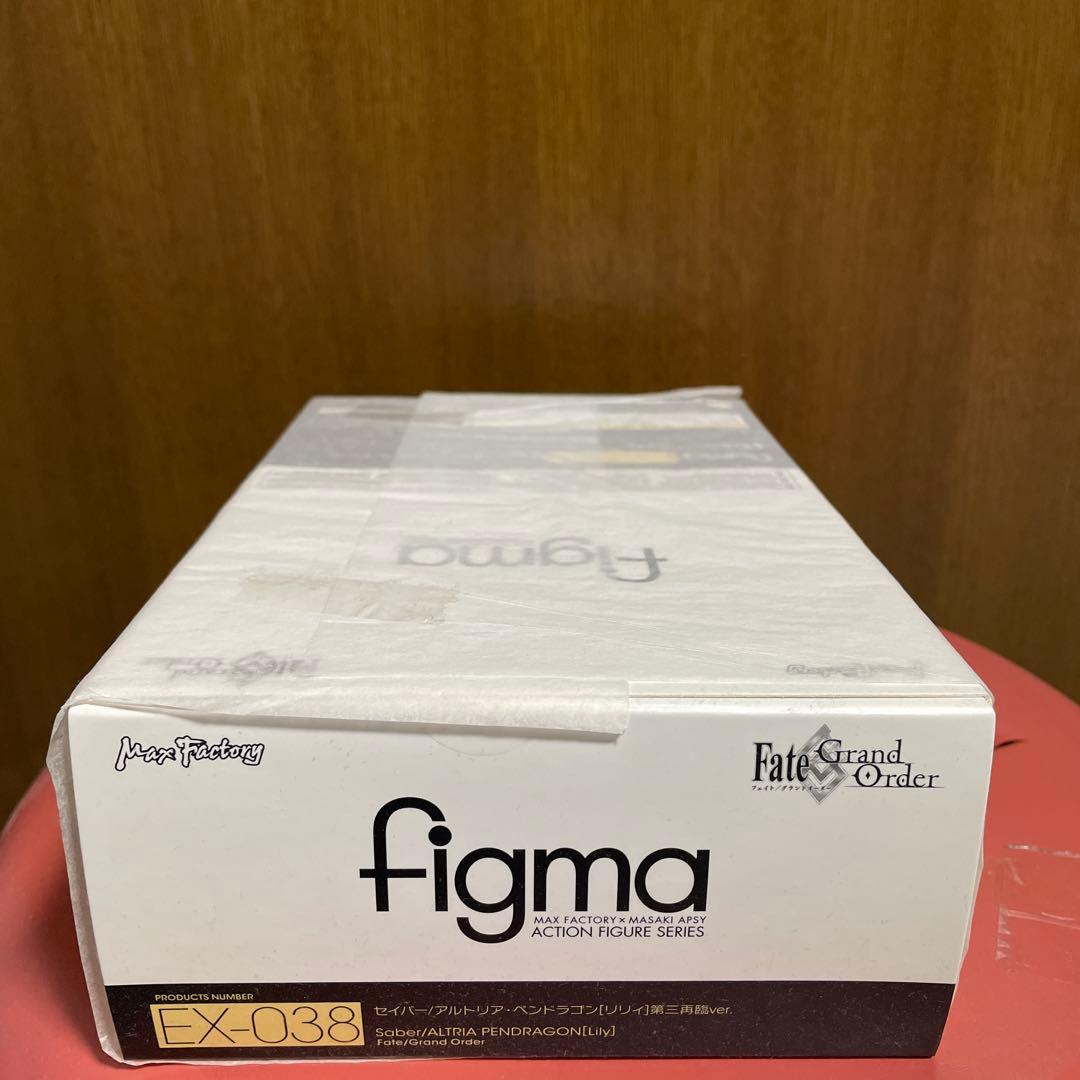 figma EX-038 セイバー/アルトリア・ペンドラゴン［リリィ］第三再臨