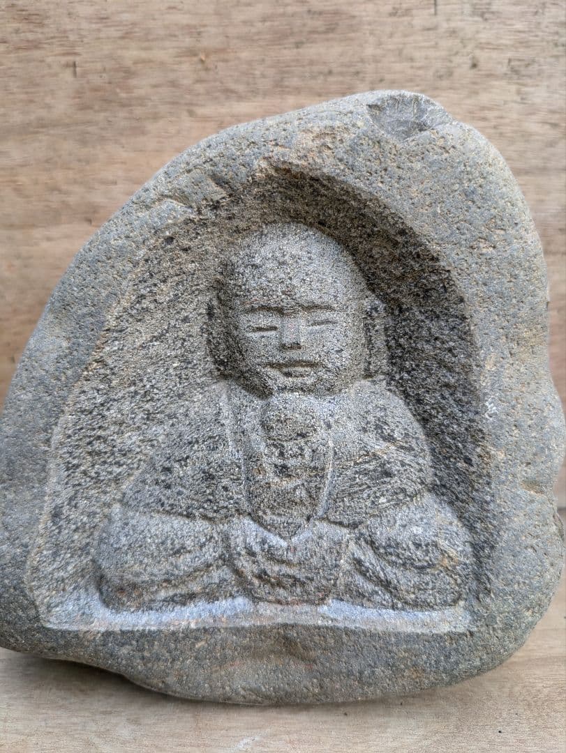 地蔵、宝珠を持つ地蔵、