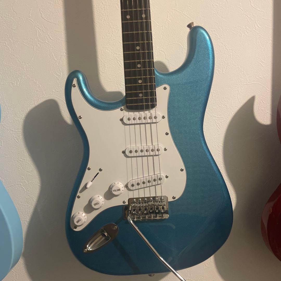 バッカス　レフティー　ストラト　ともとも