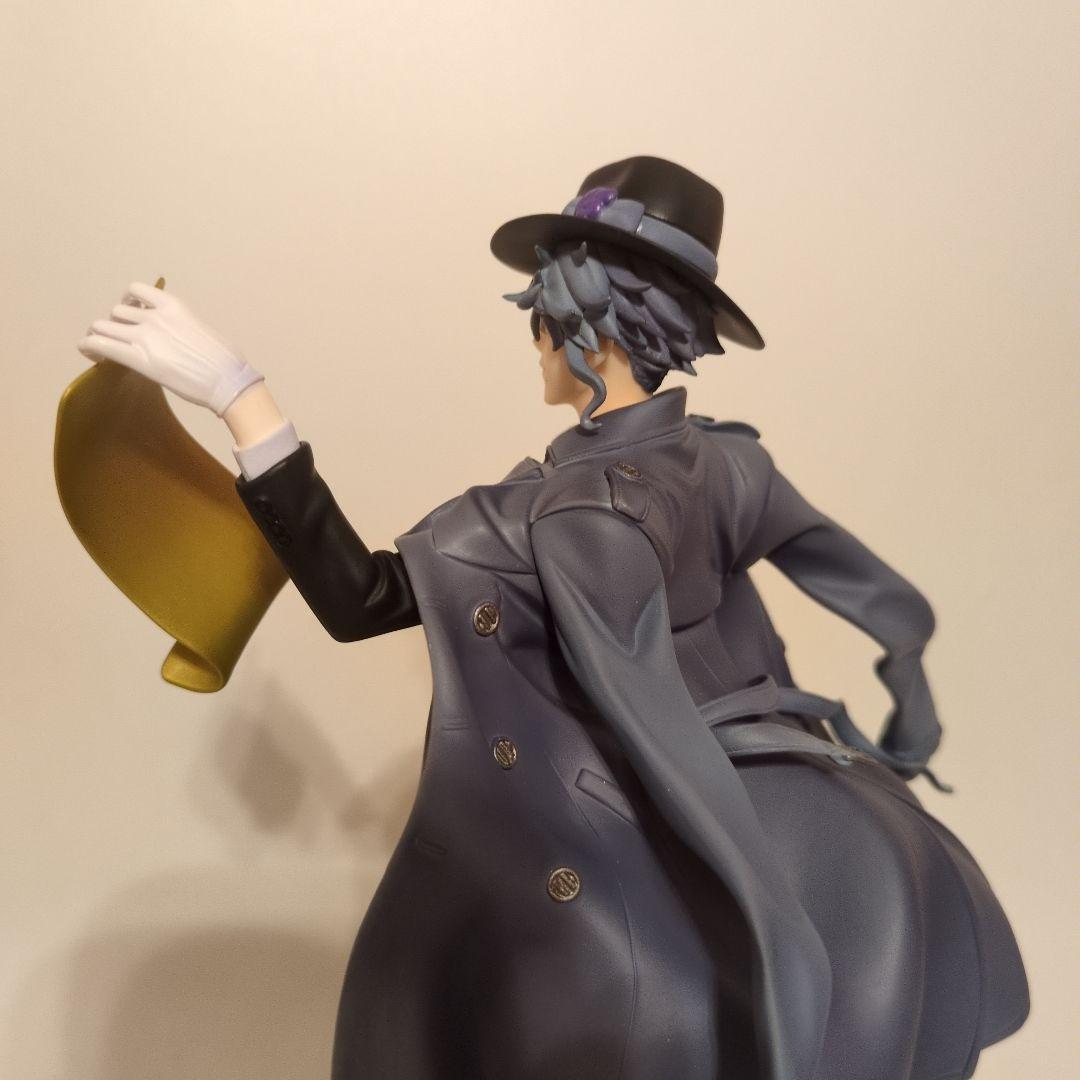 Twisted Wonderland アズール・アーシングロット フィギュア