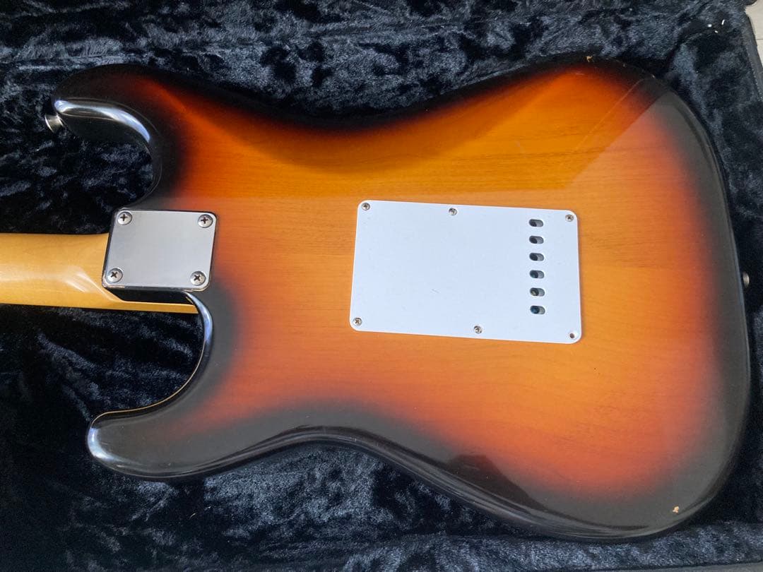 Fender Japan ST62/VSP ラッカー塗装ストラトキャスター