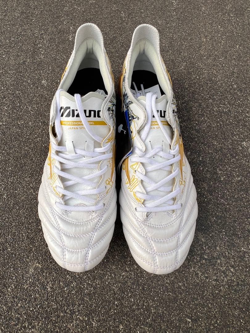 Mizuno モレリアネオ3 セルヒオ・ラモスモデル