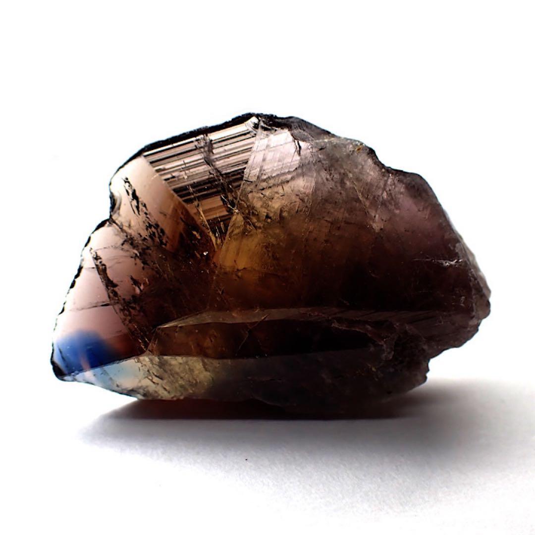 【パキスタン/スカルドゥ産】ブルーティントアキシナイト