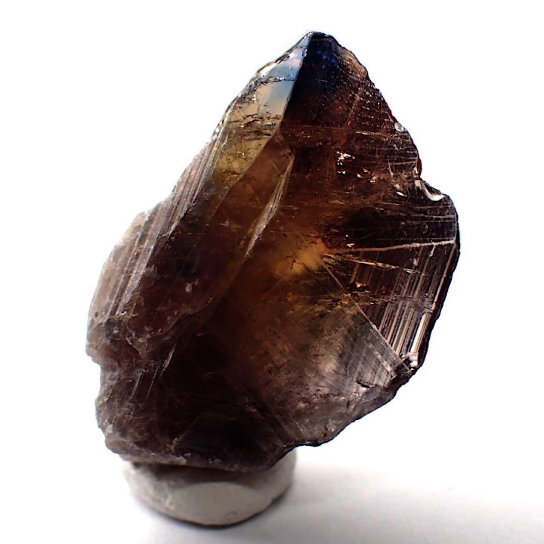 【パキスタン/スカルドゥ産】ブルーティントアキシナイト