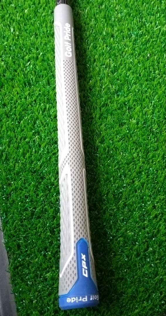 CallawayパラダイムAiスモーク ドライバーセットです。