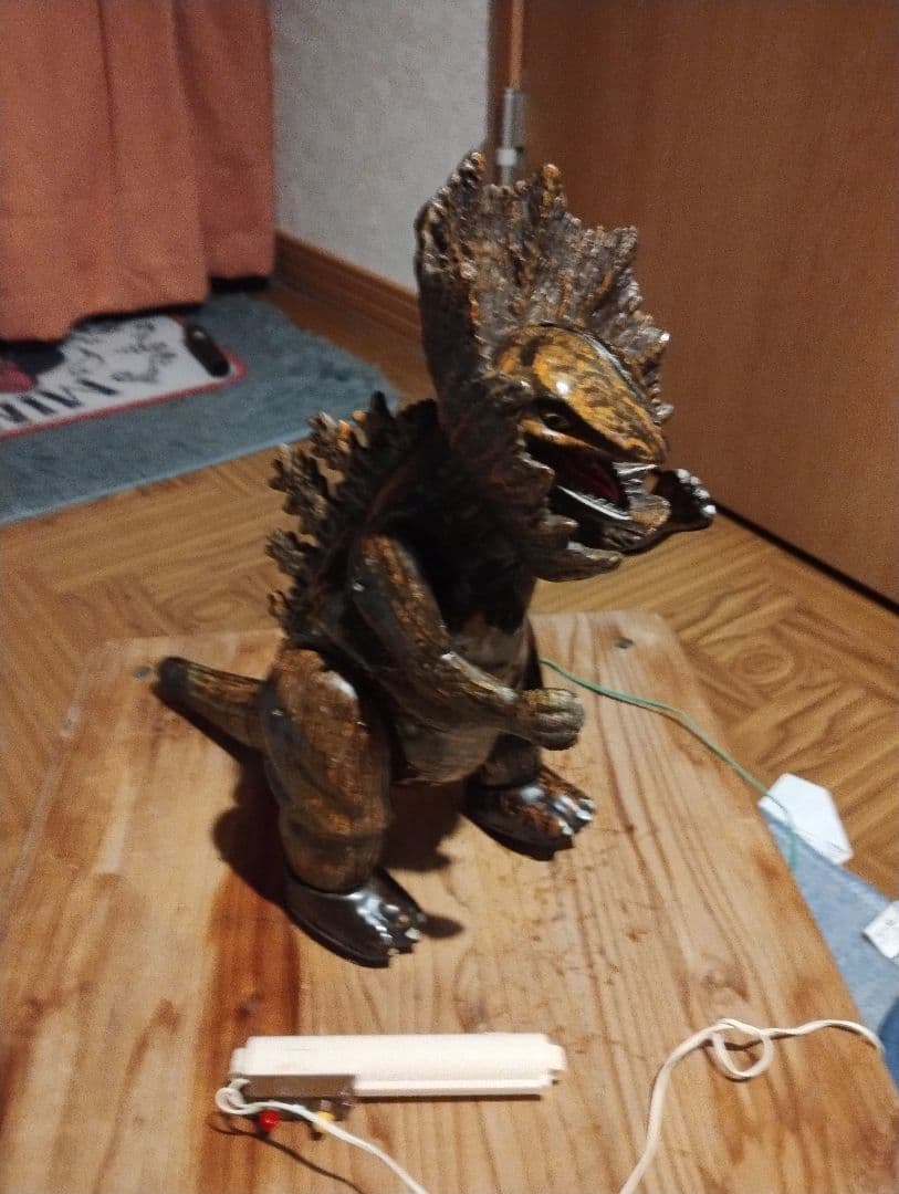 ブルマァク　ジラース　ブリキ