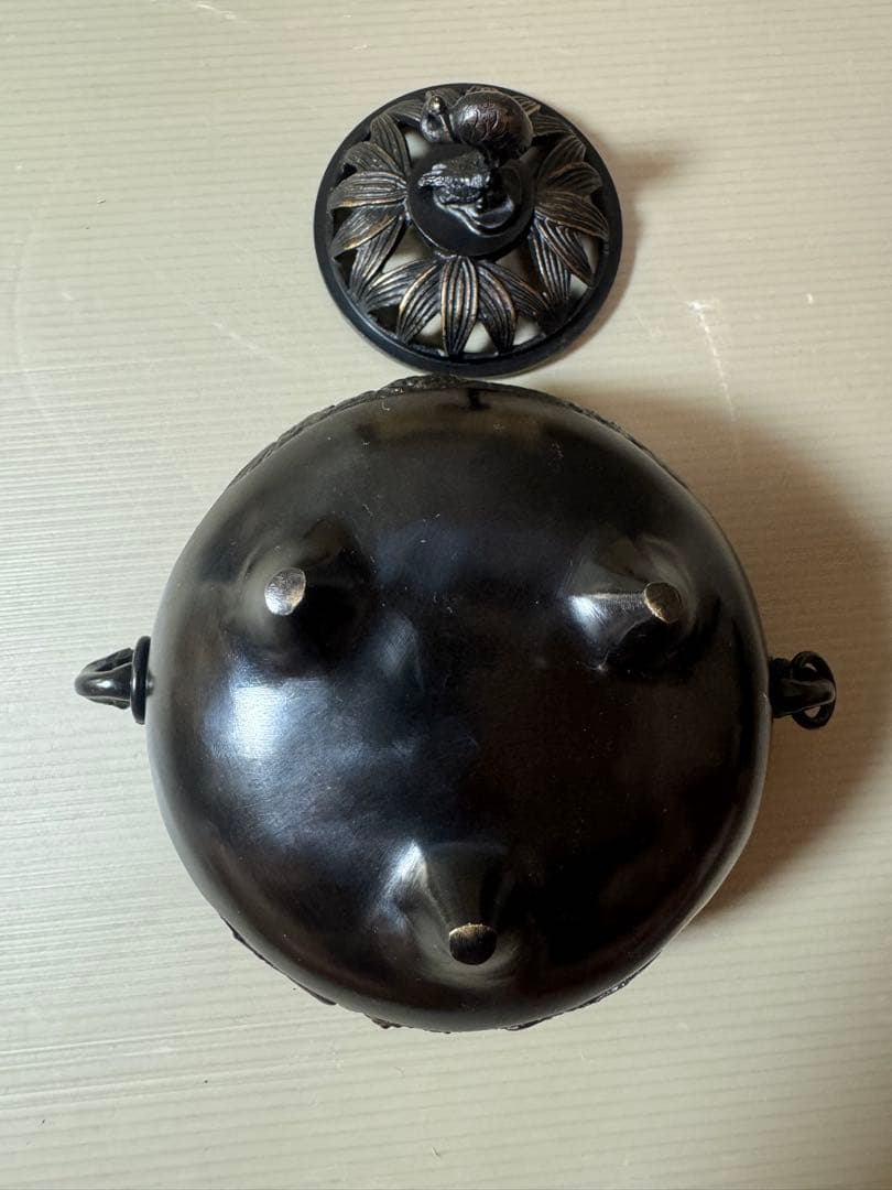 2851 銅製　鋳銅香炉　御香炉灰付き　未使用