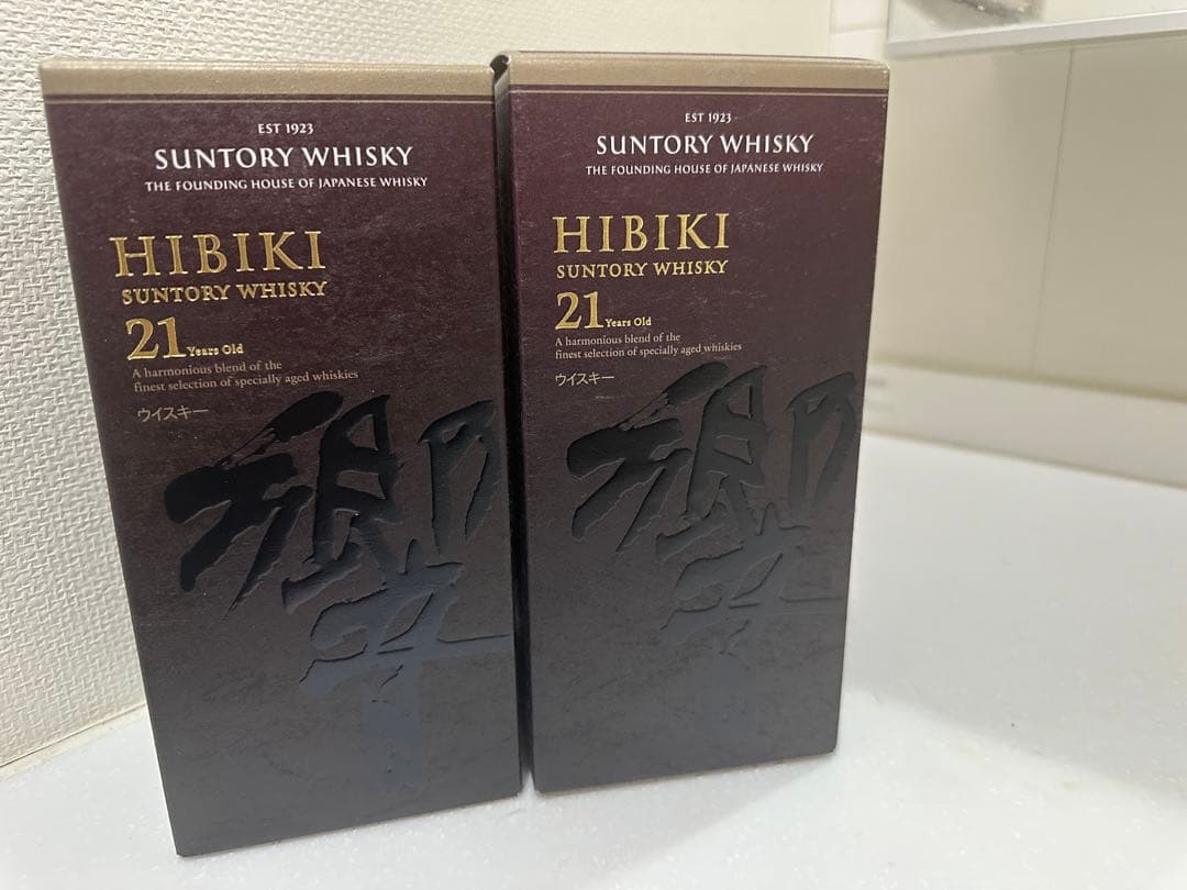 Hibiki 21年 ウイスキー空瓶２本
