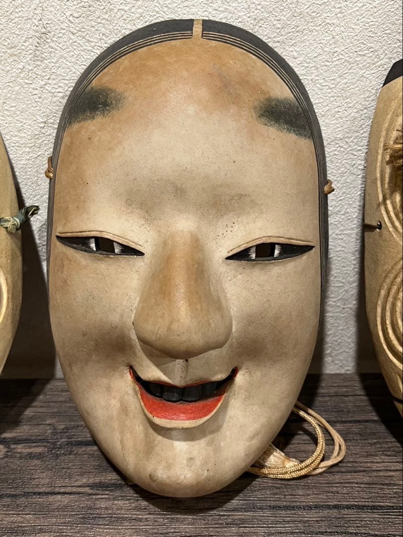 【送料込み】能面　3枚まとめ　美術品　お面　木製　木彫り彫刻　女面　能楽　雅楽