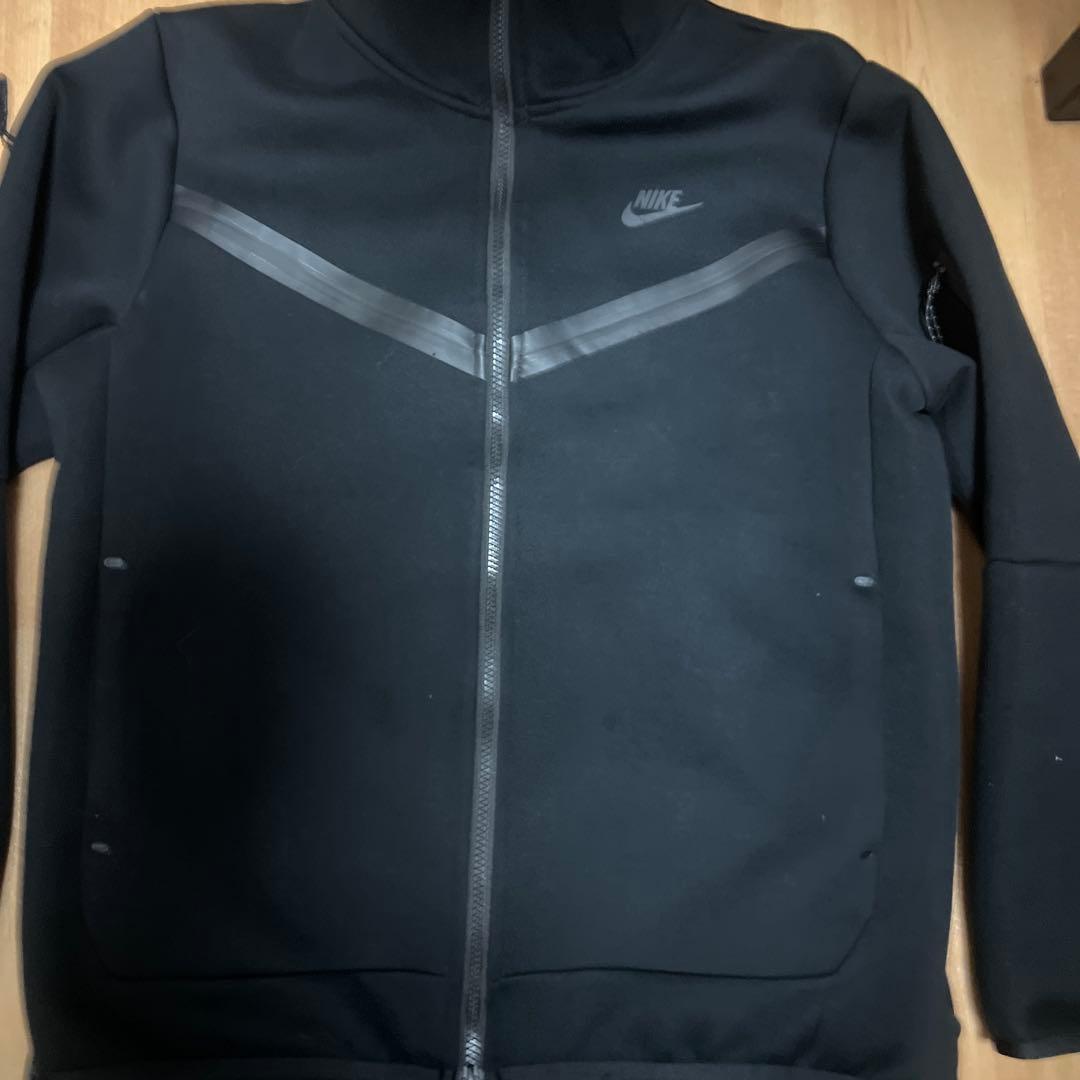 Nikeテックフリース