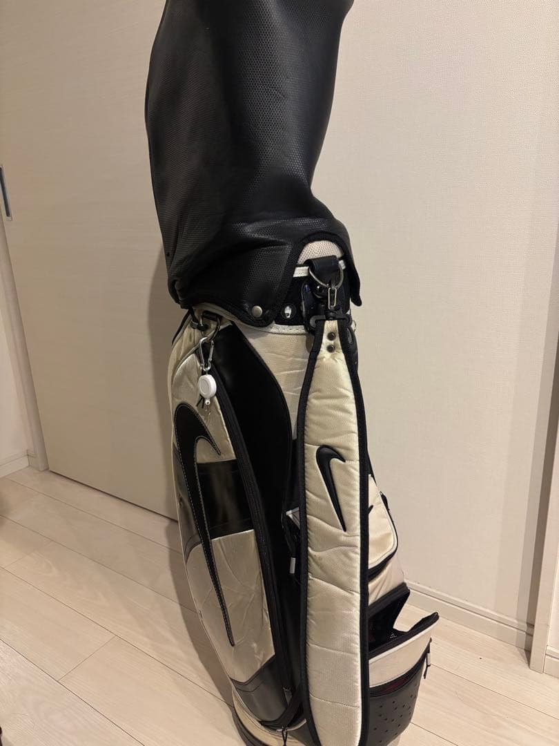 【値下げ】Nike キャディバッグ キャディバック　ホワイト/ブラック