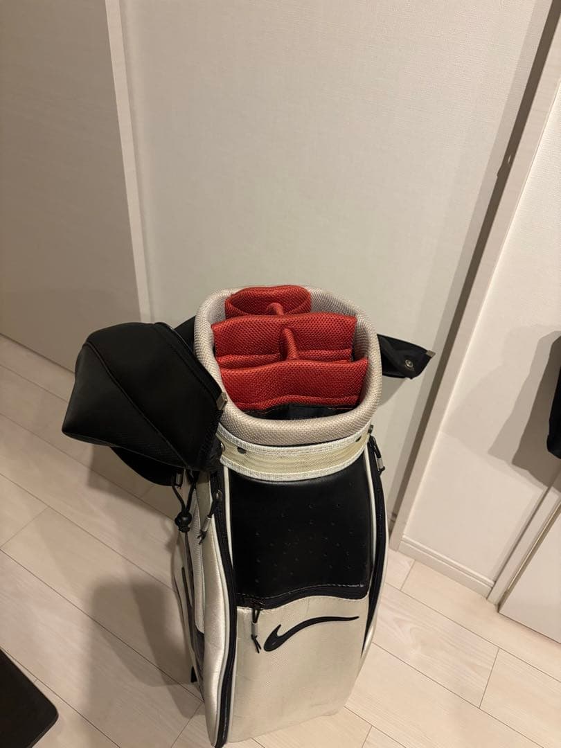 【値下げ】Nike キャディバッグ キャディバック　ホワイト/ブラック