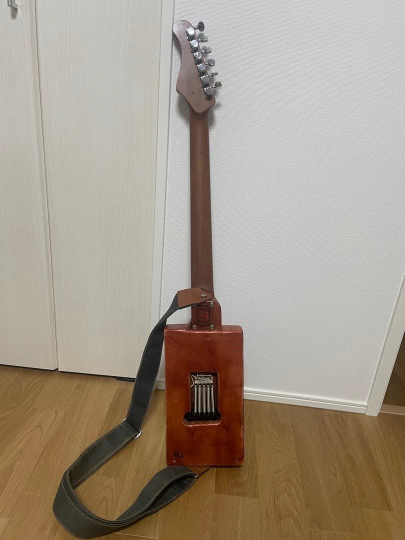 ナンバープレートギター　自作ギター